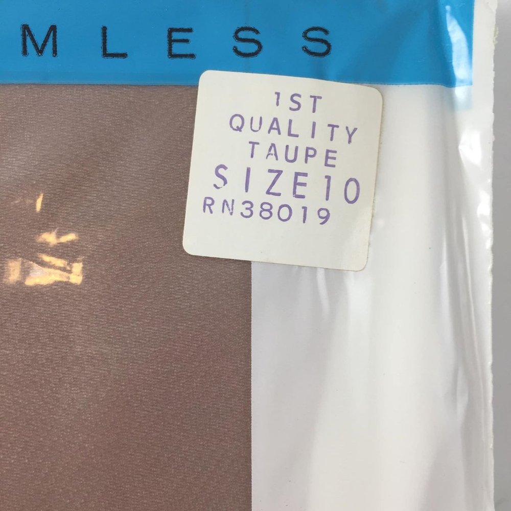 Vintage BEAUTIFUL Stockings Seamless Taupe Nylons Size 10 New in Package - Picture 2 of 5